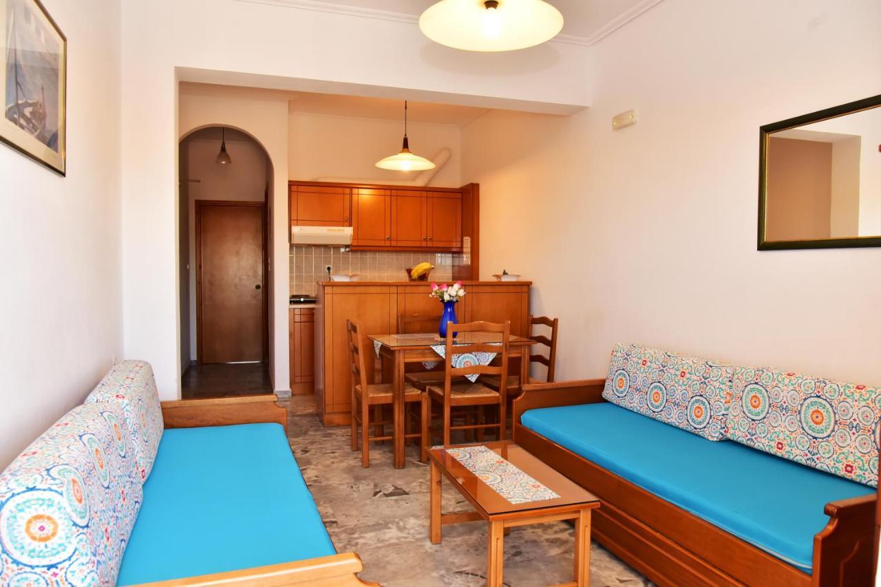 Filoxenia Apartments 2 Palaiochora Bagian luar foto