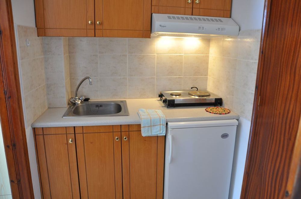 Filoxenia Apartments 2 Palaiochora Bagian luar foto